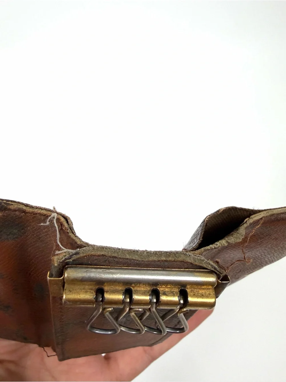 Authentic Louis Vuitton Monogram 4 Key Holder Case